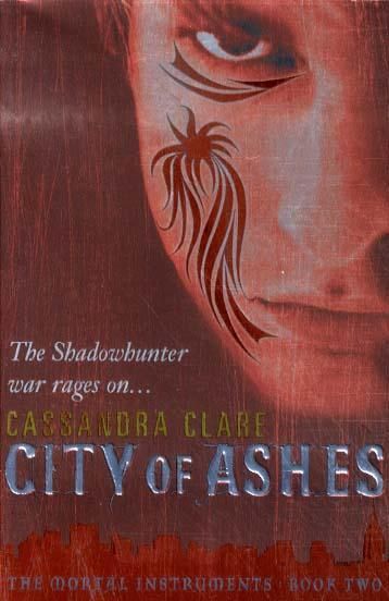 Cartea City of Ashes de Cassandra Clare