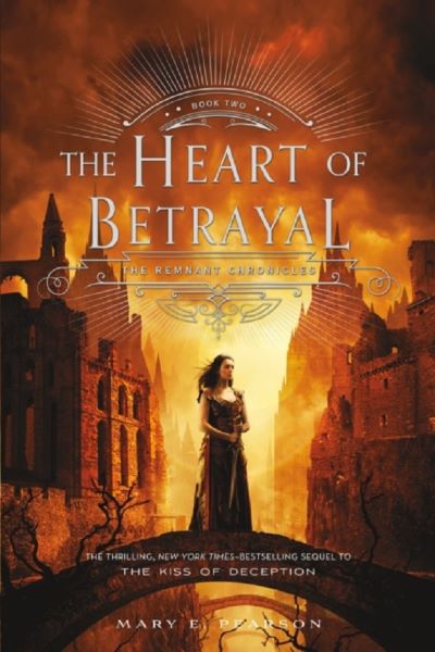 Cartea The Heart of Betrayal. Book 2 - Mary E Pearson de Pearson