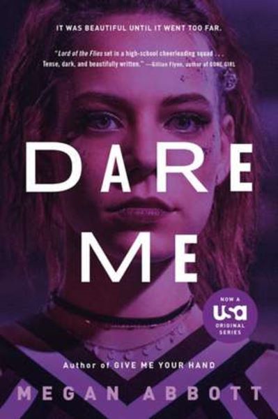 Cartea Dare Me de Megan