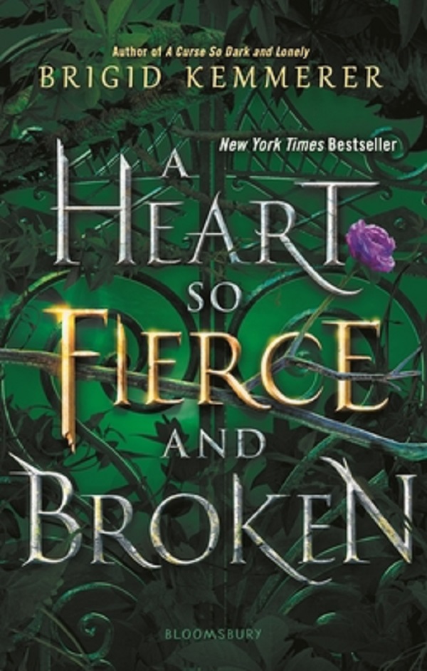 Cartea Heart So Fierce and Broken. Cursebreakers #2 de Brigid Kemmerer