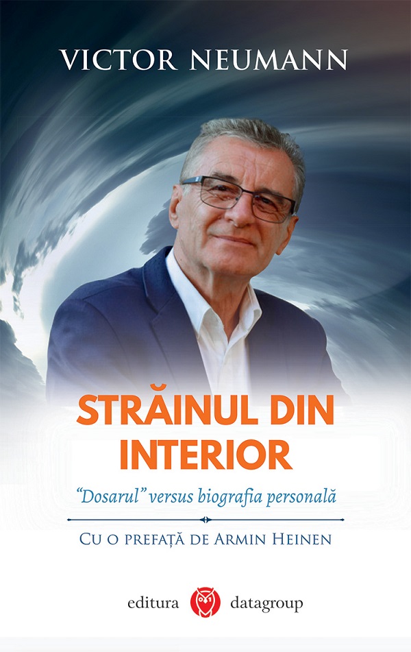 Cartea Strainul din interior