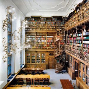 biblioteca-universitatea-munchen