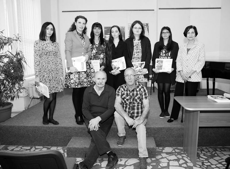 Scrii poezie? Participă la Concursul Național de poezie de dragoste organizat de Centrul Cultural Pitești!