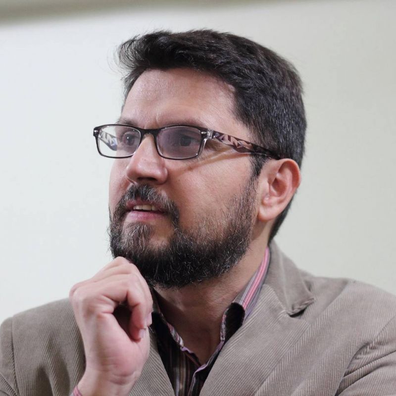 Interviu cu Sorin Lucaci, autorul cărții „Oameni de unică folosință”