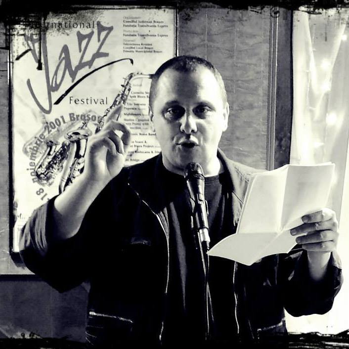 Interviu cu Adrian Suciu, autorul cărții „Profetul popular”