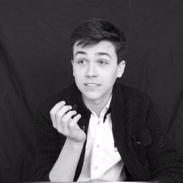 Interviu cu Mihai C. Constantinescu, autorul cărții „Trei Vieți”