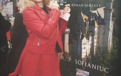 Câteva cuvinte despre autoarea R.P. Sofianiuc