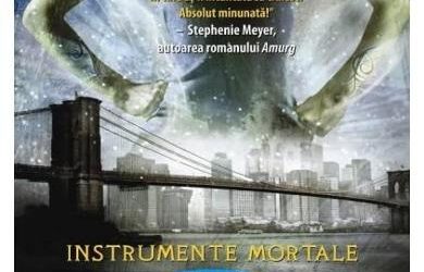 Recenzie ” Orașul de Cenușă ” de Cassandra Clare