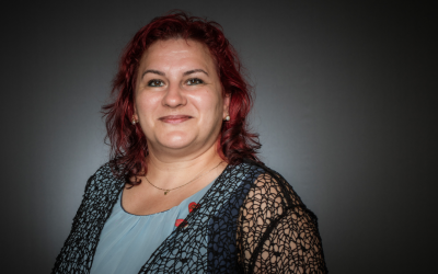 Interviu cu Adriana Nicoleta Zamfir, autoarea cărții „  Prima zi de grădiniță: Brr, mi-e frică / Uau, mă simt super!”