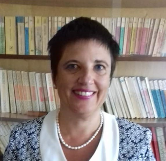 Interviu cu Eugenia Bădilă Karp, autoarea cărții ”Poezie de dragoste”