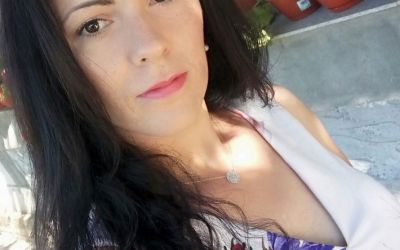 Interviu cu Dena Valentina, autoarea cărții ”Poezia-vocea sufletului”