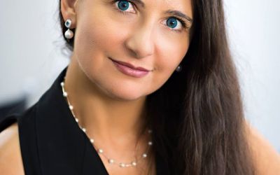 Interviu cu ELIANA CORINA IONITA, autoarea cărții ”MESAGERII MAMEI PĂMÂNT”