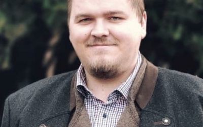 Interviu cu Mihai-Octavian Groza, autorul cărții ”Oameni vechi și noi”