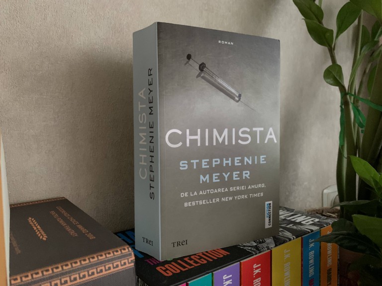 Recenzie „Chimista” de Stephenie Meyer