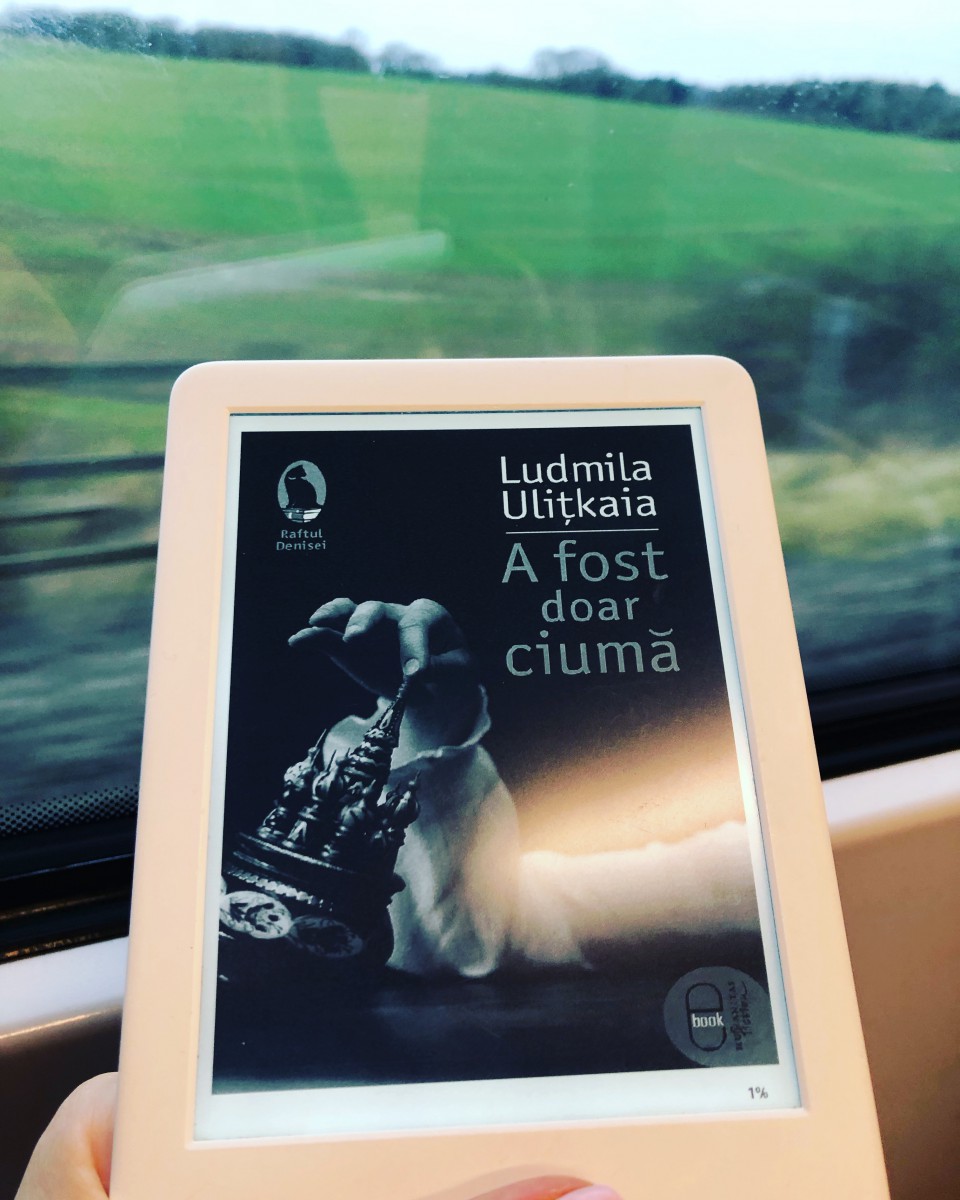 Recenzie “A fost doar ciumă” de Ludmila Ulițkaia