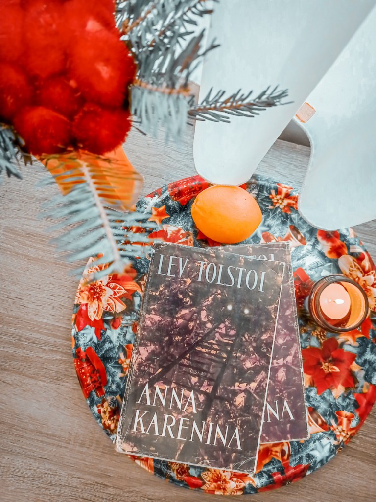 Recenzie „Anna Karenina” de Lev Tolstoi
